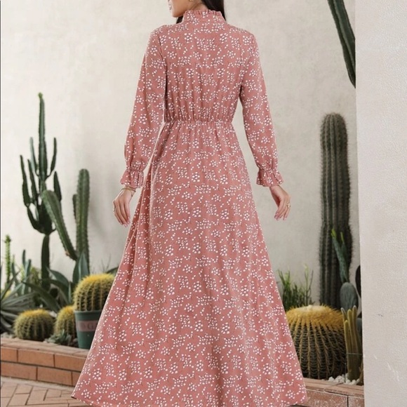 Allover print flounce sleeve shirt dress w/o belt - Picture 5 of 6